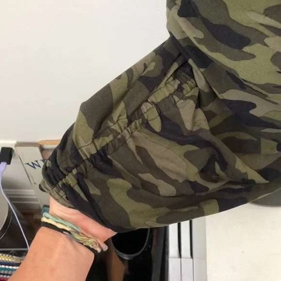 Soft Casual Camo Spandex Dress - Picture 3 of 4